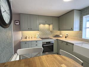 Photo 5- click for photo gallery